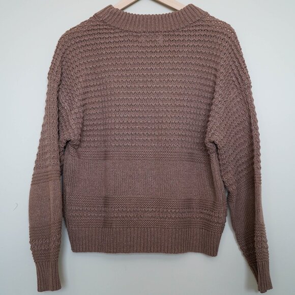 Universal Thread Cropped Sweater - Picture 4 of 6